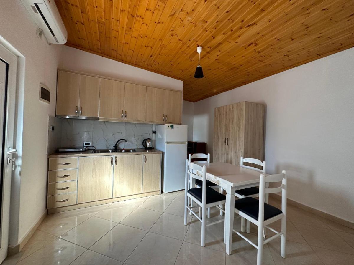 Vila Kylie Ksamil Esterno foto