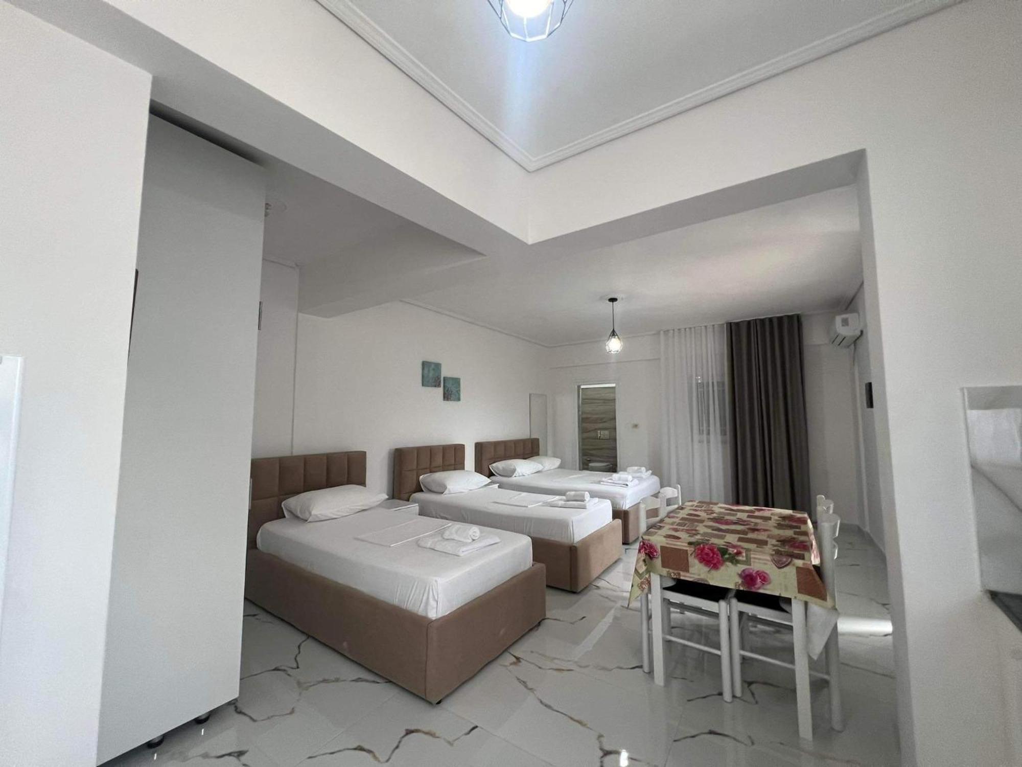 Vila Kylie Ksamil Esterno foto