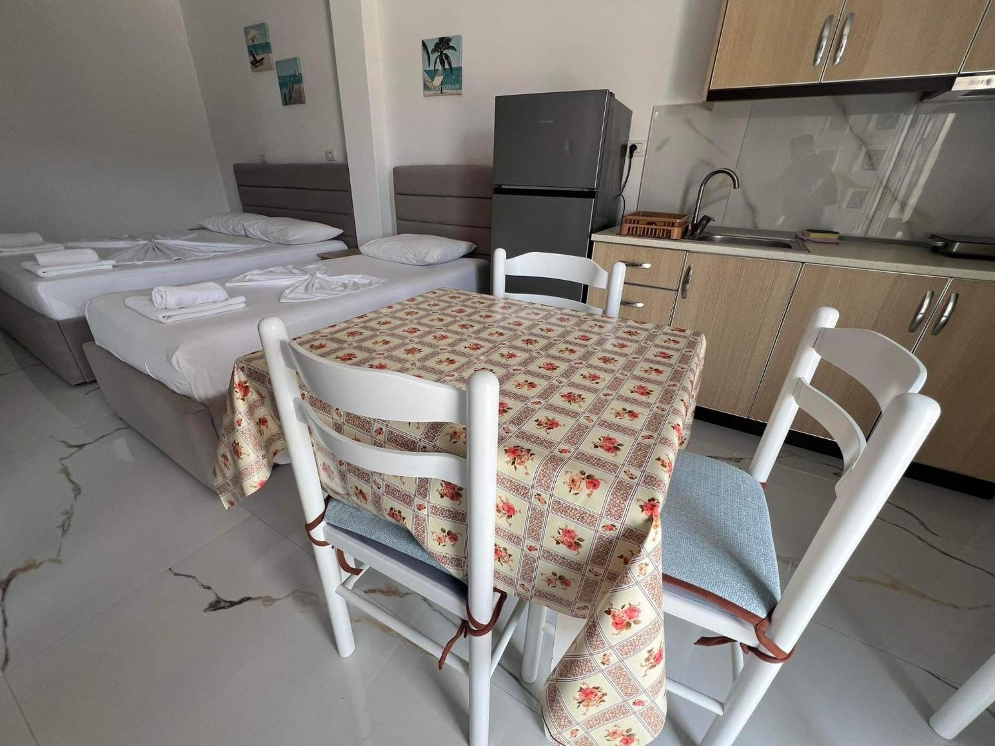 Vila Kylie Ksamil Esterno foto