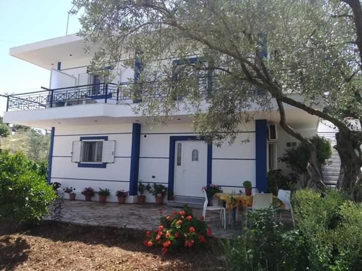 Vila Kylie Ksamil Esterno foto